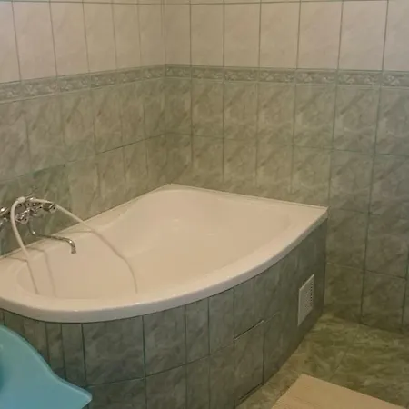 Appartamento Zala Vendeghaz Zalacsány